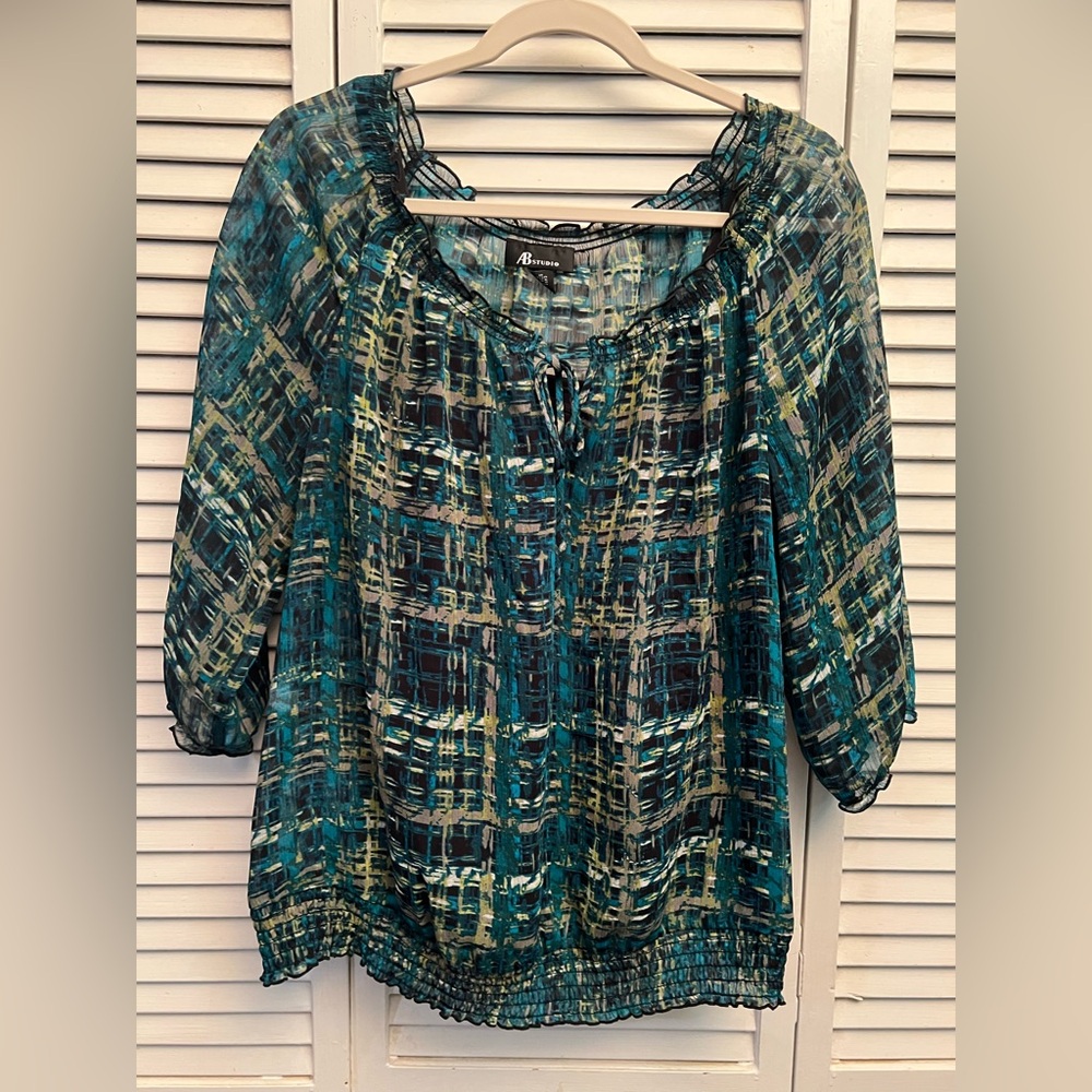 AB Studio Relaxed Blue and Black 3/4 Sleeve Blouse